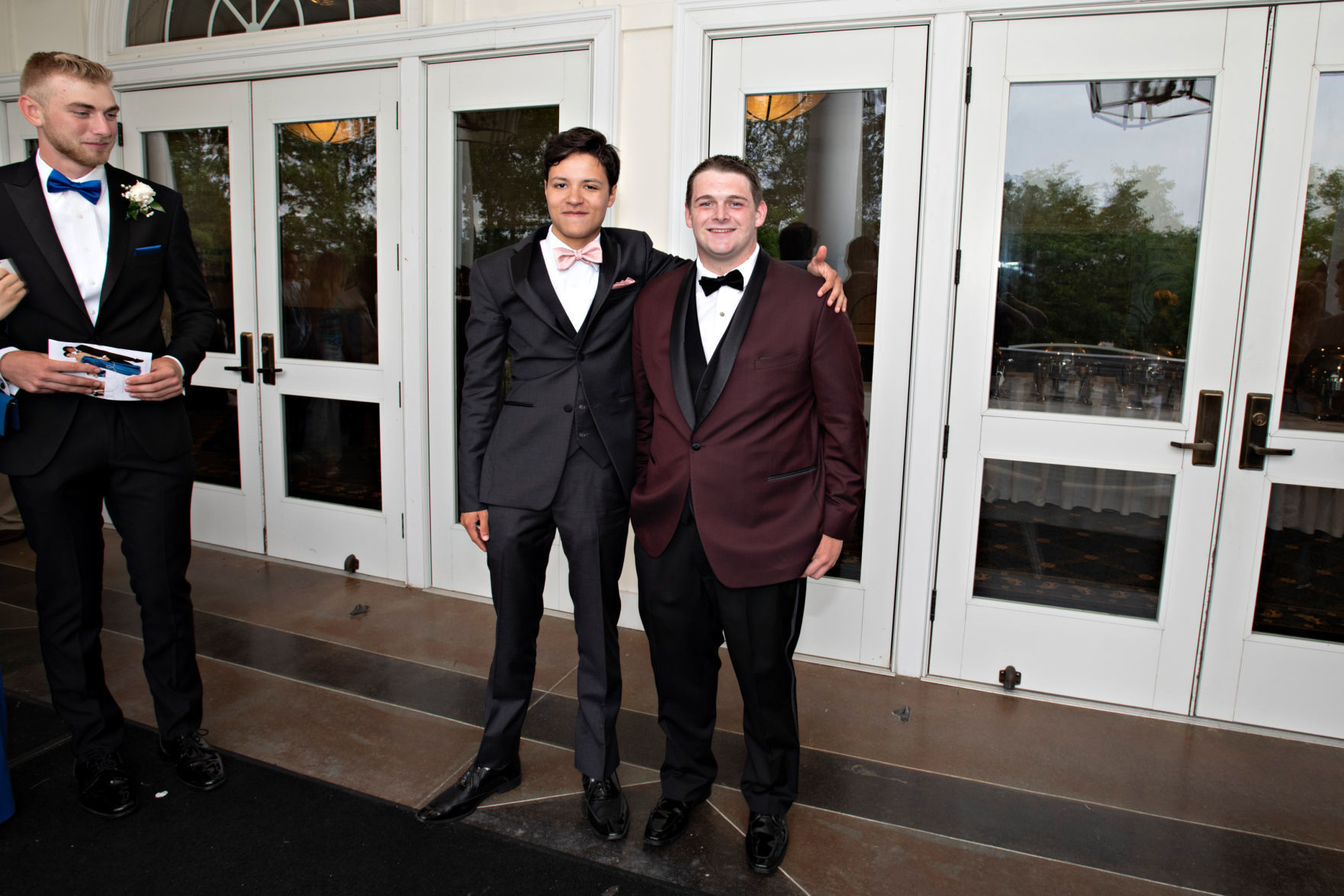 060819_gal_barnegatProm
